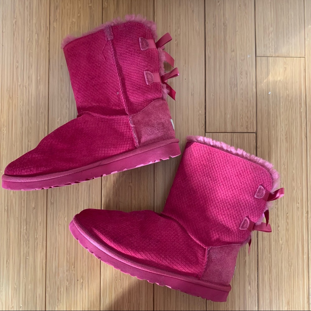 UGG Bailey Bow Boots Pink Snakeskin - Picture 5 of 12
